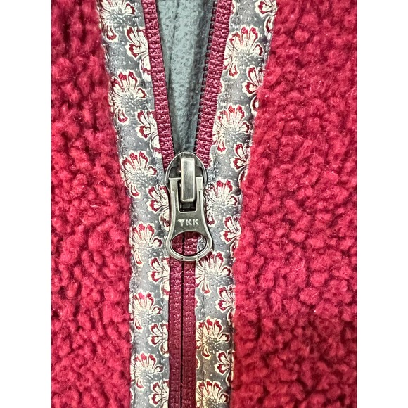 LL Bean Womens Red Berber Fleece Vest - Size XS - Picture 3 of 4